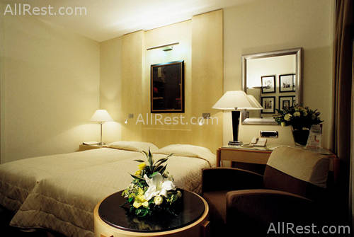 Hotel Le Meridien Etoile 5